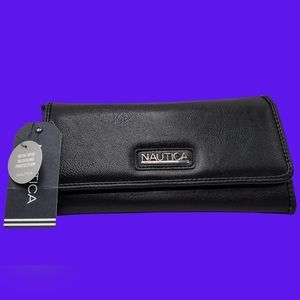 NWT Black Nautica Money Manager Trifold Wallet Clutch